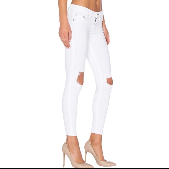 rag & bone Midrise Slim Denim Capris w/Holes in knees, White, Size 26, BNWT - Picture 2 of 5